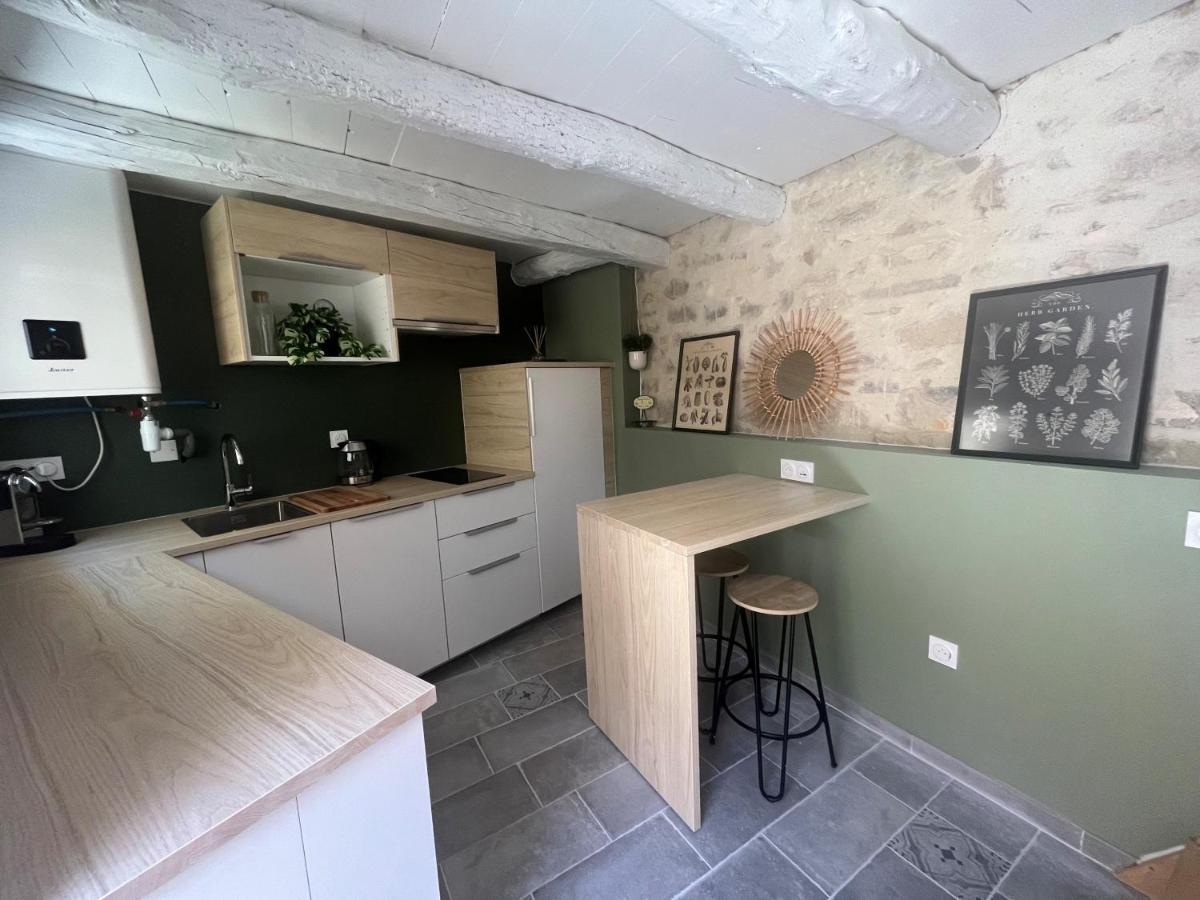 Le Duplex Studio Centre De Nimes Avec Clim 외부 사진