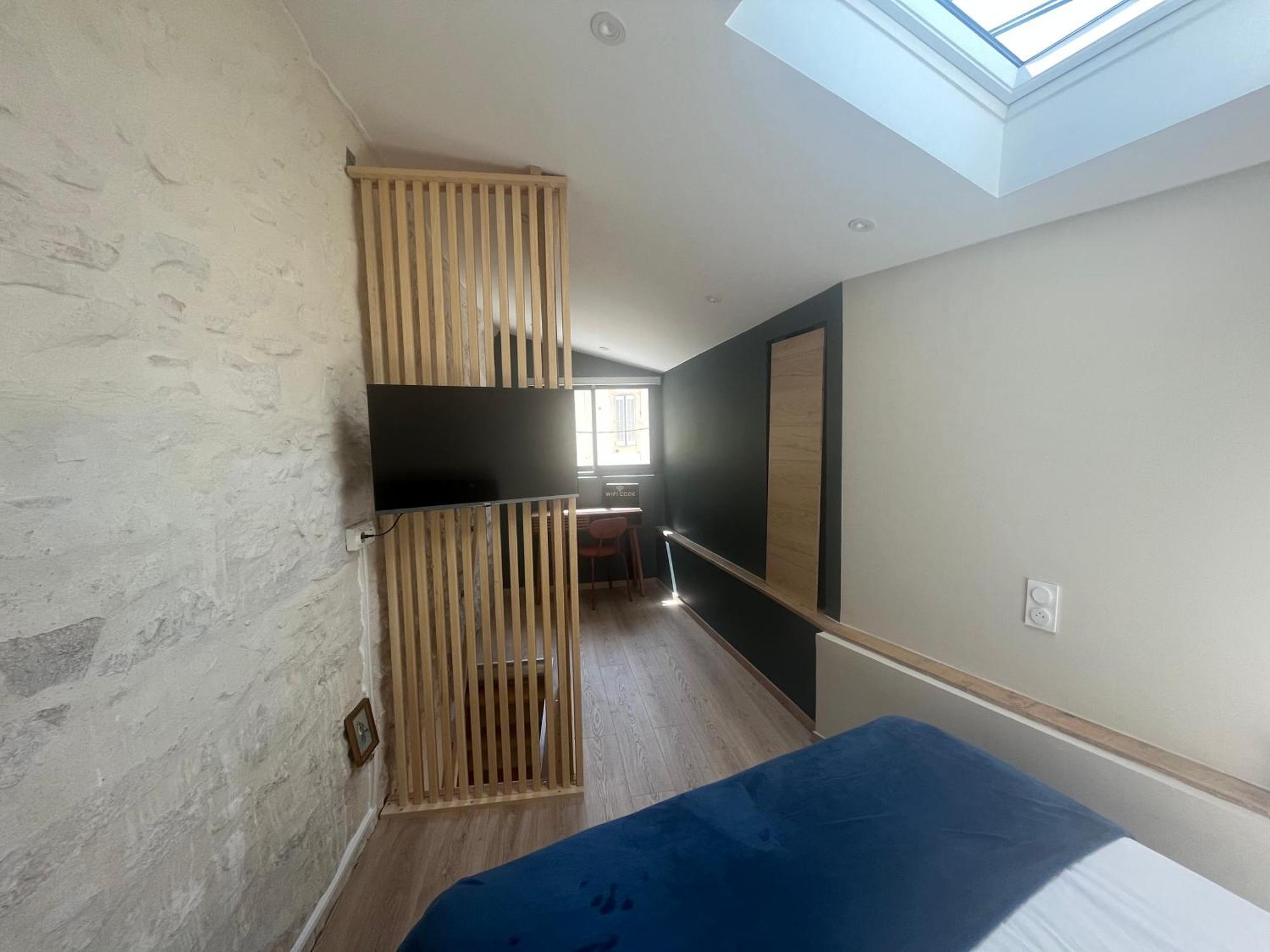 Le Duplex Studio Centre De Nimes Avec Clim 외부 사진